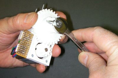Mini-extruder-tightening-m6-lock-nut.jpg